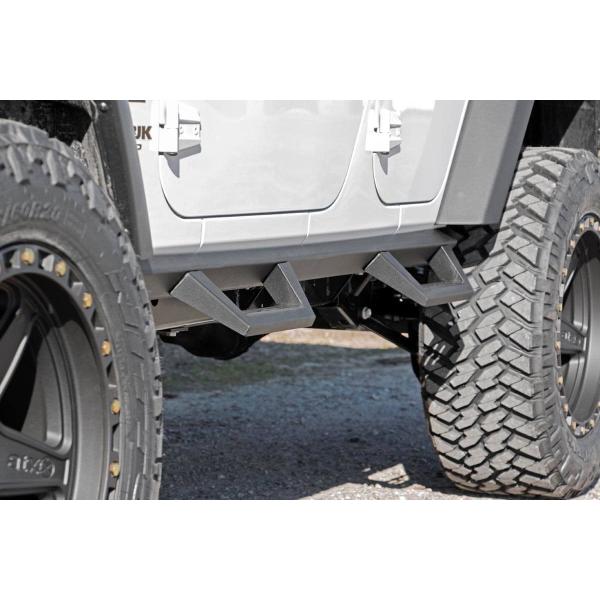 ESTRIBOS JK 4DR FABBED STEP - Image 6