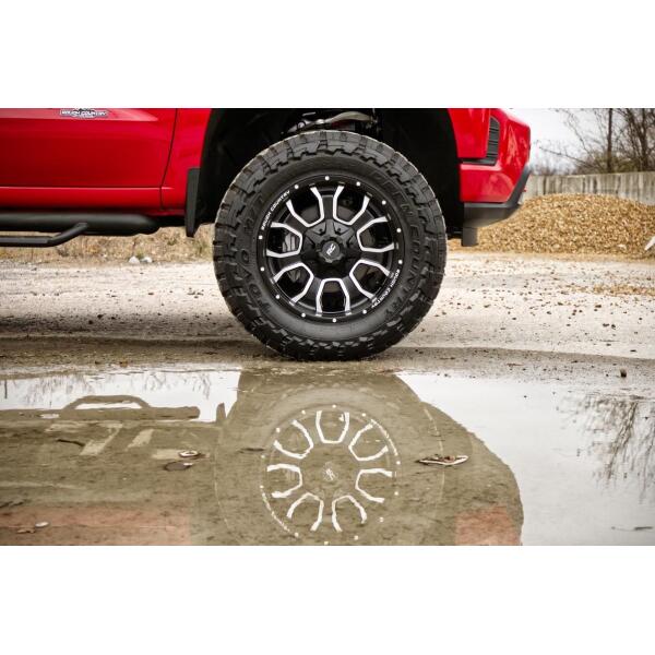 Rough Country 93 Series Wheel One-Piece Machined Black 20x105x5/5x4.5-18mm - Image 4