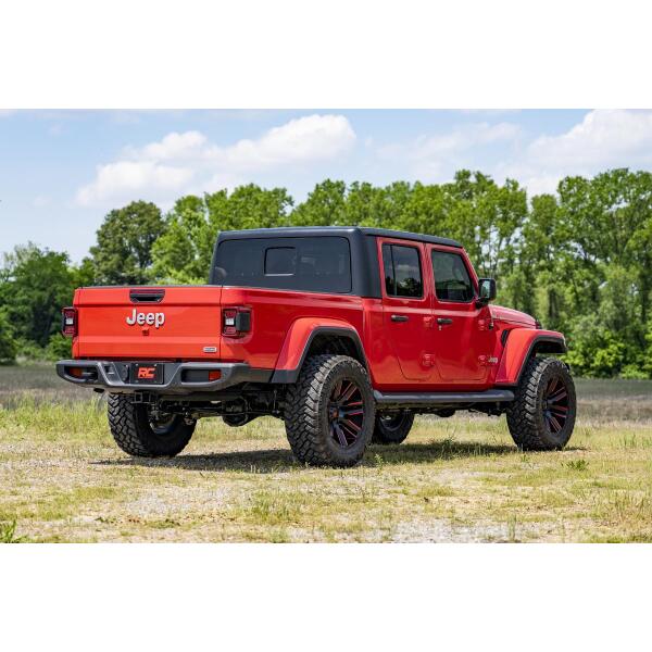 Rough Country 2.5 Inch Leveling Kit Spacers V2 Jeep Gladiator JT 4WD 2020-2023 - Image 3
