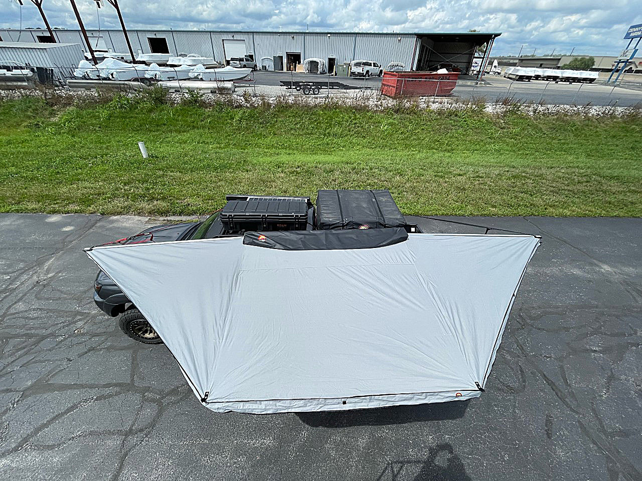 Sky Ridge 180XL Awning with Mounting Brackets - Image 6