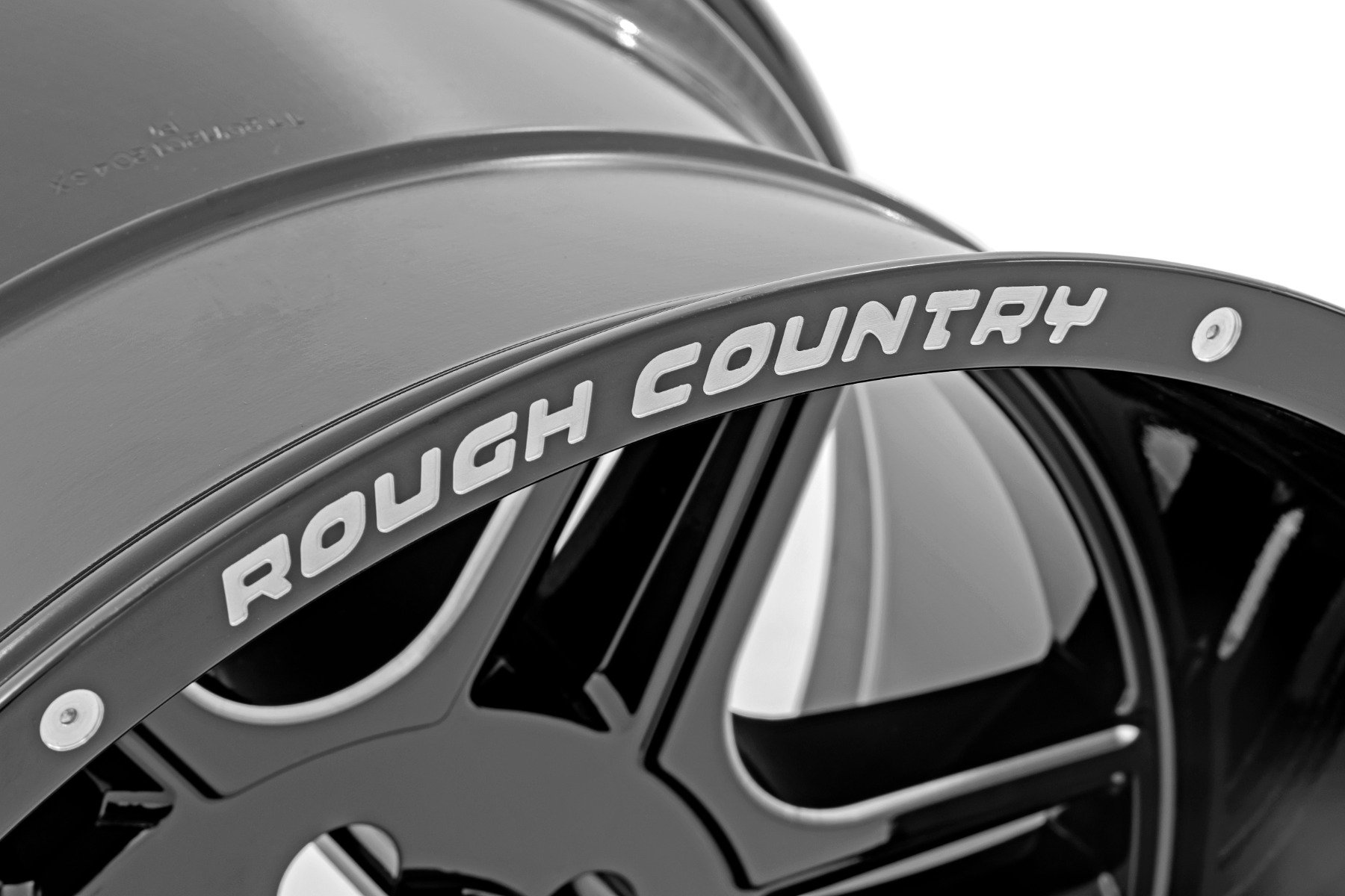 Rough Country 92 Series Wheel Machined One-Piece Gloss Black 18x95x5.5+0mm - Image 2